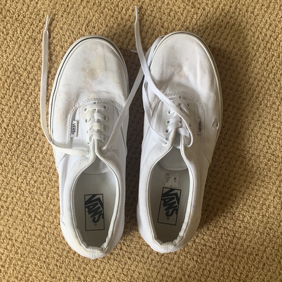 Vans - Picture 3 of 4